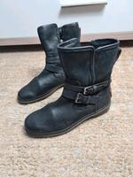 Ugg Australia Stiefelette Neuwertig 37 Nordrhein-Westfalen - Marl Vorschau