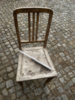 Alter kaputter Stuhl Dresden - Klotzsche Vorschau
