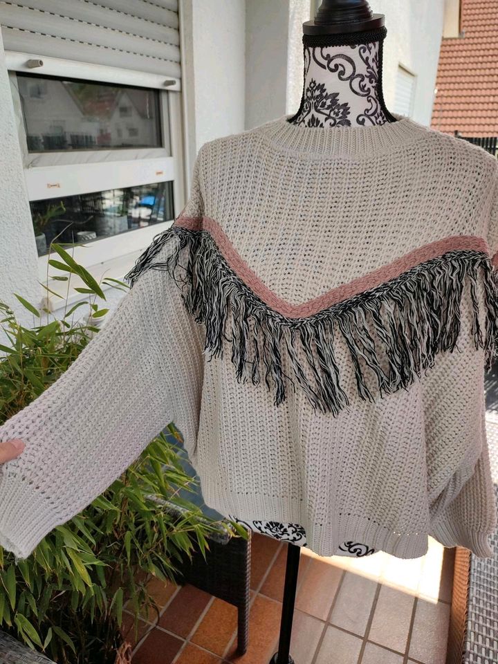 Pull&Bear - Fransen Pullover Hippie Pullover Boho Kleidung - Gr.S in Schorndorf