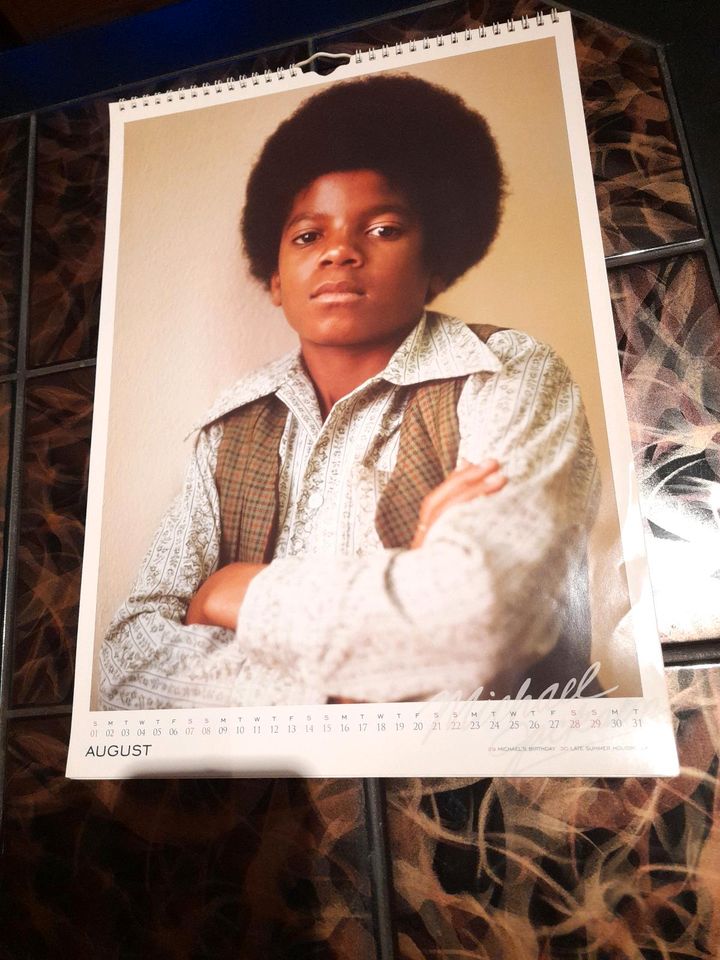 Michael Jackson Kalender  2009-2010!!!! 42x29,5cm. in Hamburg