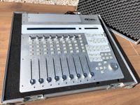 Icon Qcon Pro mit Flightcase - Motorfader Midi Controller Nordrhein-Westfalen - Wesel Vorschau