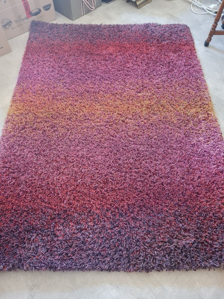 Hochflor Teppich violett rot pink orange Verlauf 200 x 140 in Gründau
