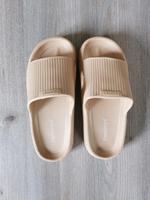 Pummys/Pammys OVP beige Sommerschlappen Bayern - Günzburg Vorschau