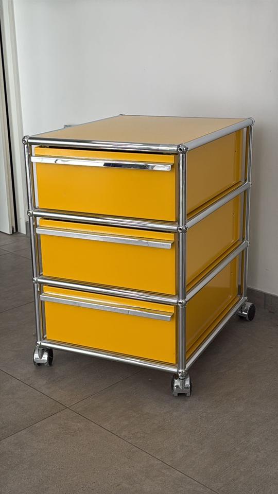 Usm Haller 3 er Container Gelb mit Materialeinlagen Top Zustand in Centrum