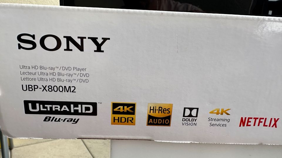 Sony UHD Player Blu Ray UBP-X800M2 in Köln