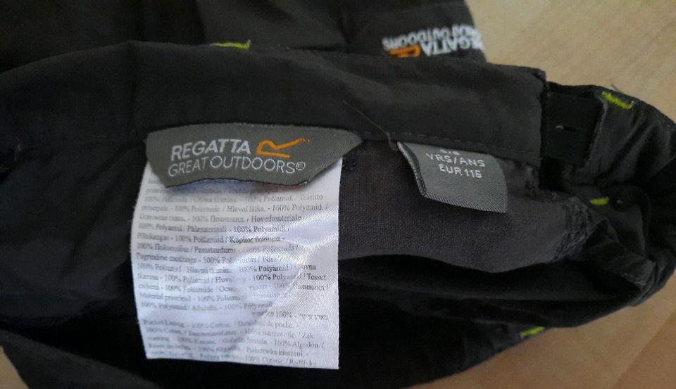 Neuw. Regatta Shorts kurze Hose wandern Outdoor Trekking Gr. 116 in Wennigsen