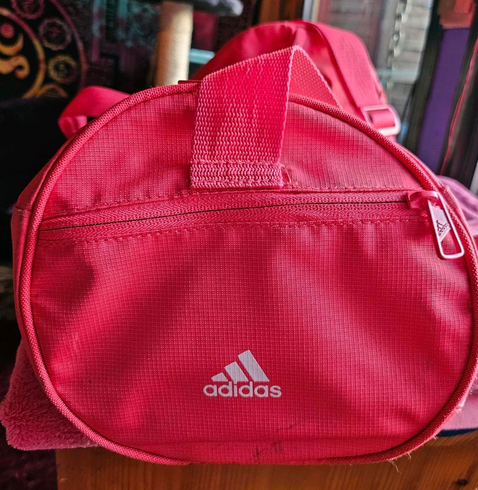 ADIDAS Sport Tasche gebrauchte in Berlin