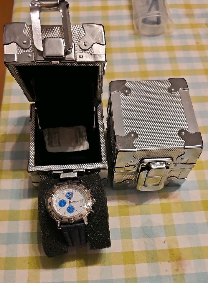 Dachdecker Armband Uhr - Chronograf mit Dachdecker Logo Unikate in Mühlheim am Main