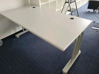 Schreibtisch groß Baden-Württemberg - Unterensingen Vorschau
