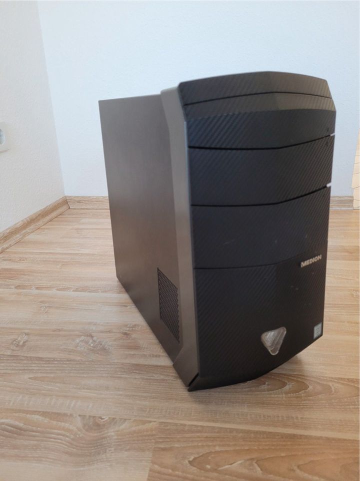 Gamer Desktop PC | GTX 970 | i7-6700 | 16GB RAM in Berlin