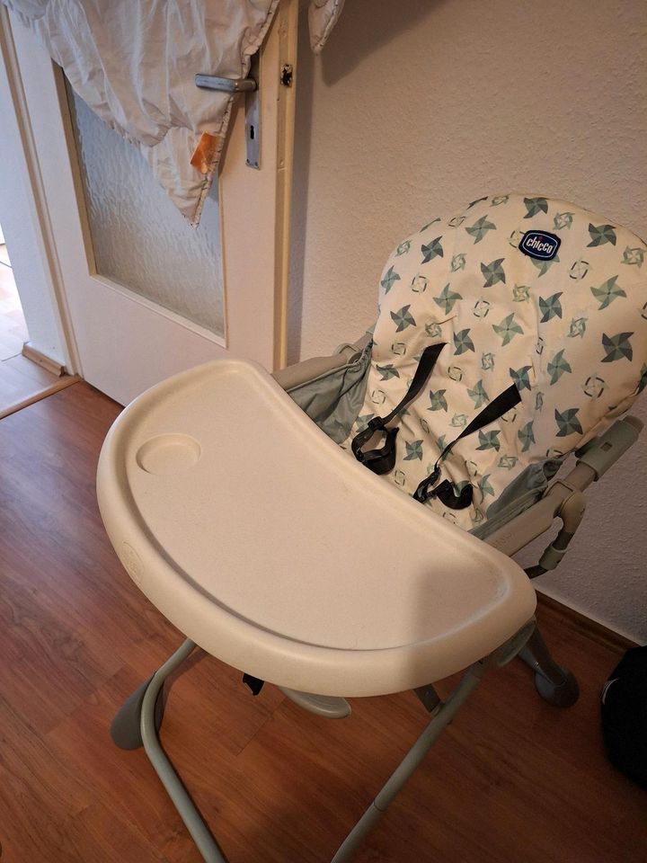 Hochstuhl Baby stuhl in Frankfurt am Main