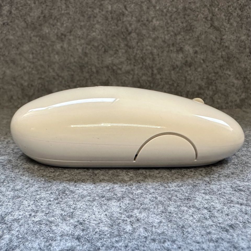 Apple Mighty Mouse - Wireless A1197 - Kabellose Maus in Nackenheim