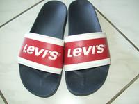 Neue Levi’s Badelatschen - NEU - Gr.40 Hessen - Hanau Vorschau