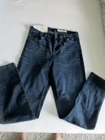 gr 40 hose bermuda Jeans stiefelhose NEU slim Nordrhein-Westfalen - Siegen Vorschau