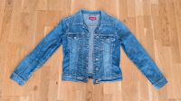 Leichte Jeansjacke Größe 34 von H&M, Versand kostenlos bis 20.05. Berlin - Lichtenberg Vorschau