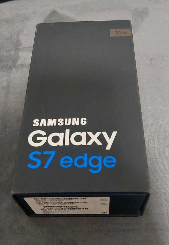 Samsung S7 edge 32gb Gold in München