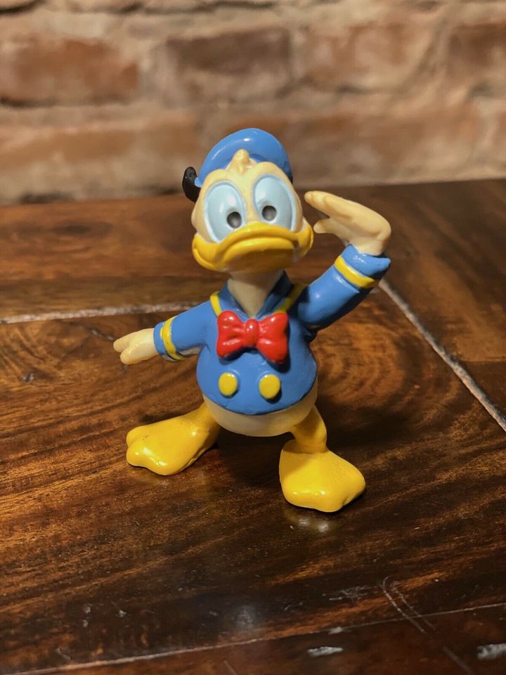 Donald Duck BULLYLAND Handpainted Figur Disney in Frankfurt am Main