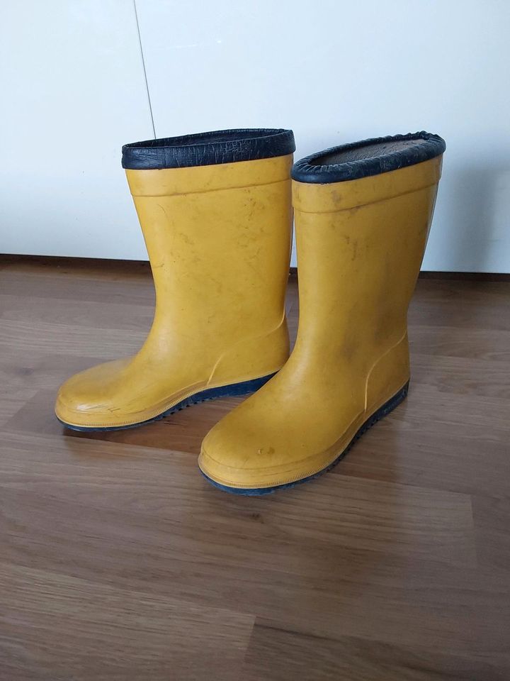 Gummistiefel Kinderschuhe Romika 33 in Bielefeld