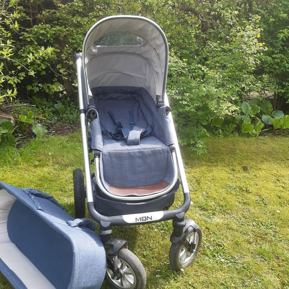 Mon 3in1 Kinderwagen, Babyschale 0- 4 Jahre in Preetz