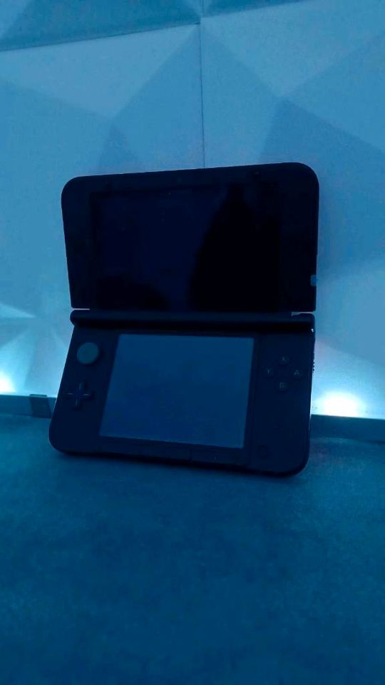 Nintendo 3DS XL + Spiele in Wuppertal