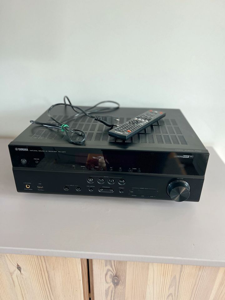 Yamaha RX-V471 AV-Receiver in Westerholz