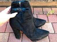 Wunderschöne ~ PRADA ~ Luxus Stiefel ~ Gr.39/1,2 ~ WIE NEU !!! Hamburg-Mitte - Hamburg Altstadt Vorschau