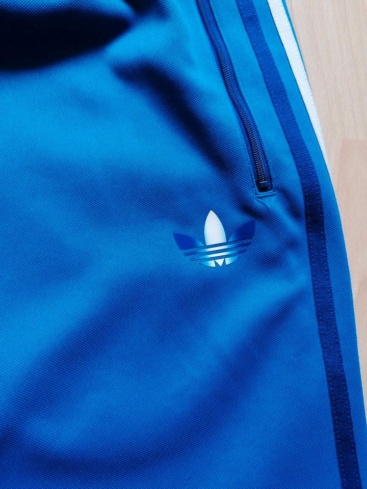 Adidas classic hose retro vintage L/ XL blau Herren Neuwertig in Wadgassen