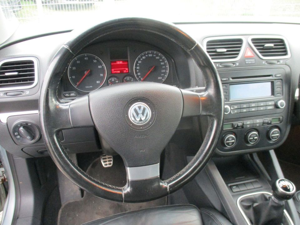 Volkswagen Eos 2.0 /LEDER /KLIMATRONIC in Herzberg am Harz