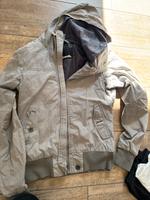 Dünne Bench Jacke Gr. S Berlin - Köpenick Vorschau