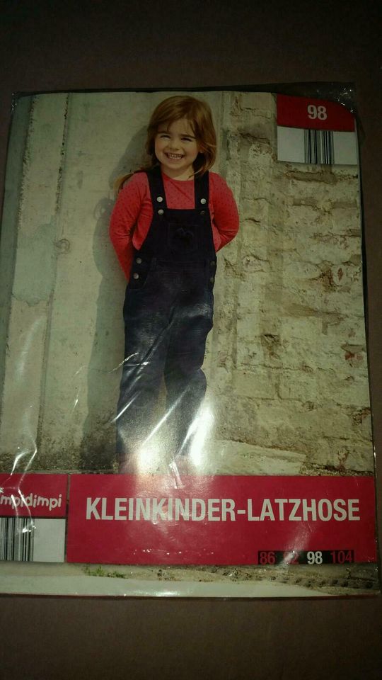 Impidimpi Kleinkinder Latzhose warm gefutert gr.98 NEU&OVP in Metzingen