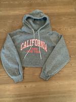 Sweatshirt* Pullover * S* grau * sehr gut erhalten* cropped Bayern - Ergoldsbach Vorschau
