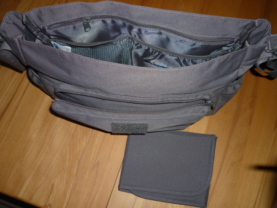 Umhängetasche Babytasche in Sonnewalde