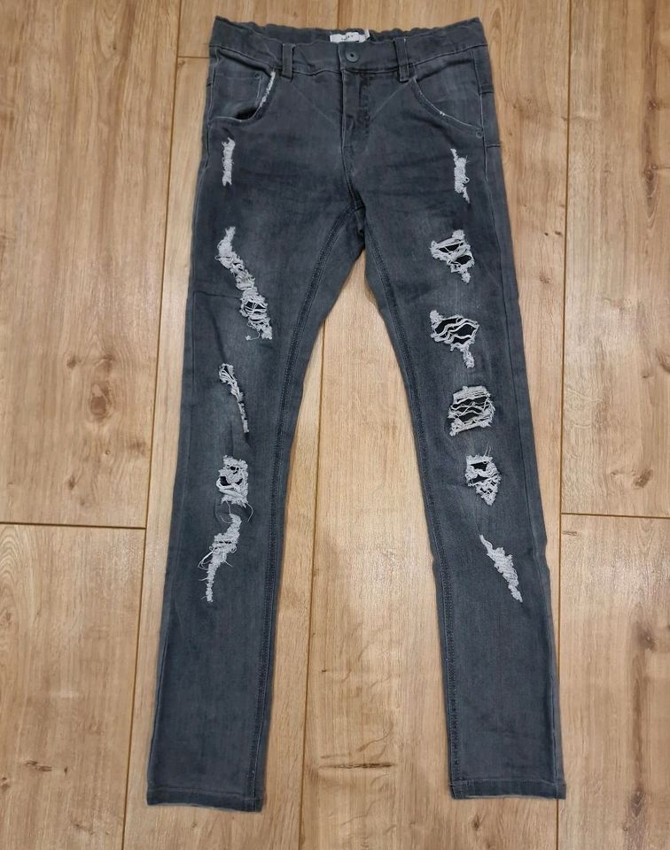 2 Coole Name it Jeans Hosen für Jungs Gr. 152 in Langelsheim