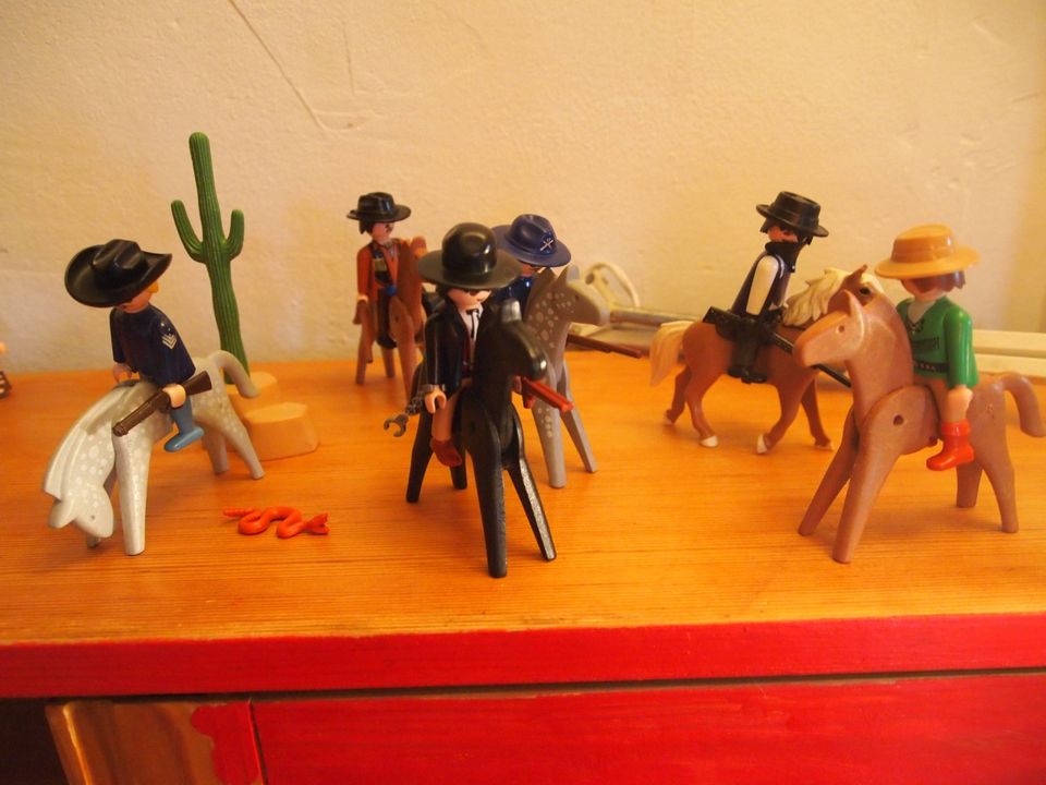 Playmobil Cowbys und Pferde, wilder Westen in Mesekenhagen