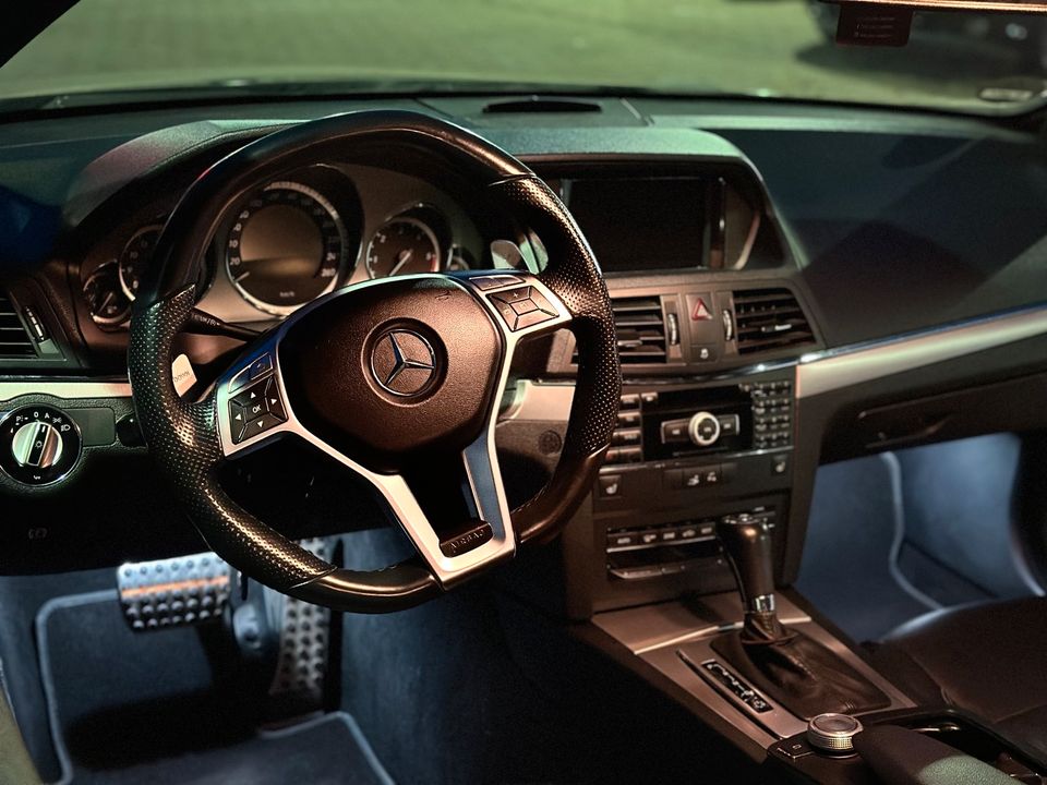 Mercedes Benz E350 AMG OPTIK ‼️‼️ in Aachen