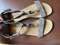 Neue Leder Sandalen mit 3 Steinen YOUNG SPIRIT LONDON braun Gr:42 Berlin - Steglitz Vorschau