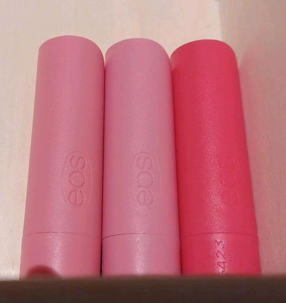 EOS Lippstick Lippenpflege Labello in Linnich