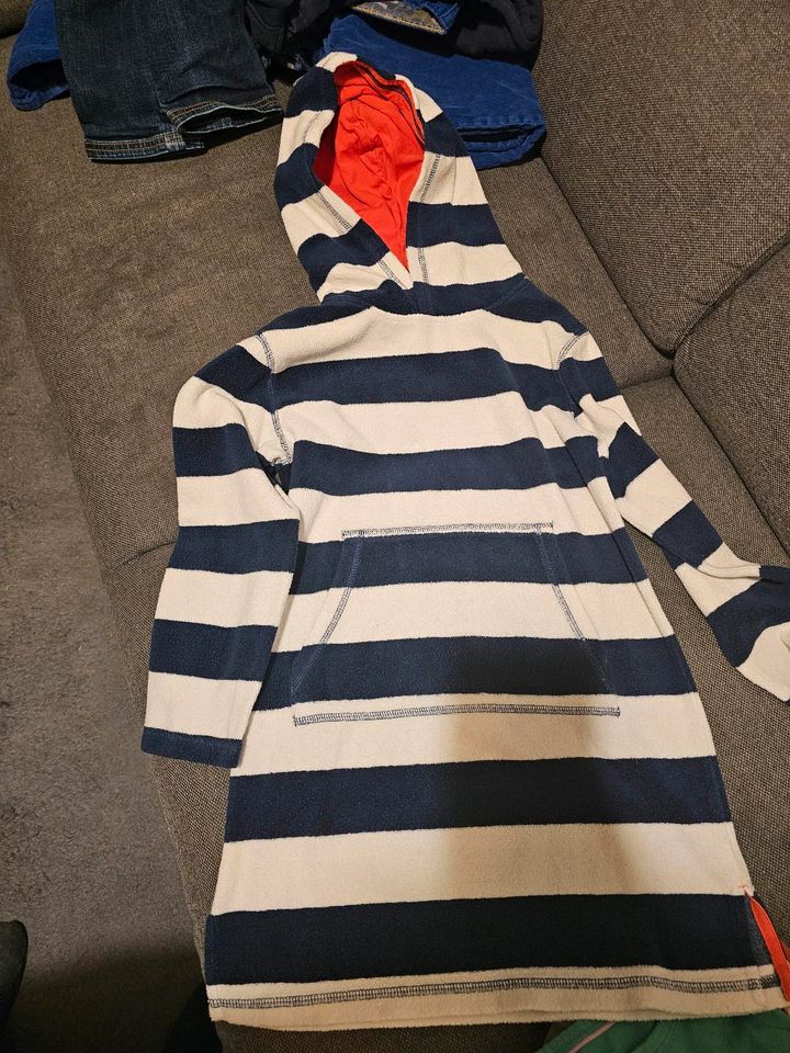 Strandponcho von Mini Boden Grösse 8/9 Jahre in Ostfildern