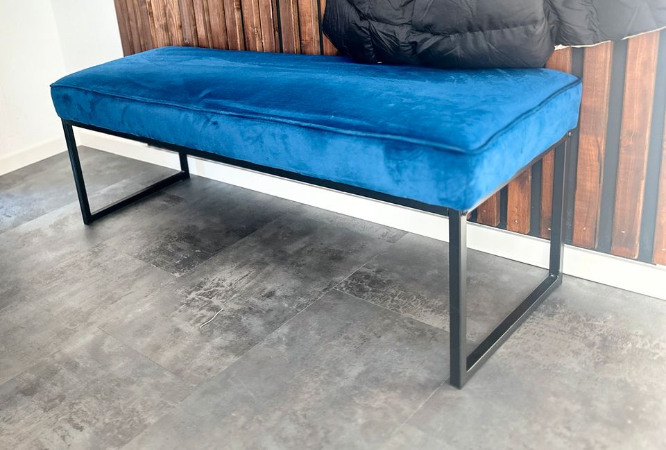 Sitzbank Designerstück Samt/ Velour  120x 45 Blau in Landstuhl