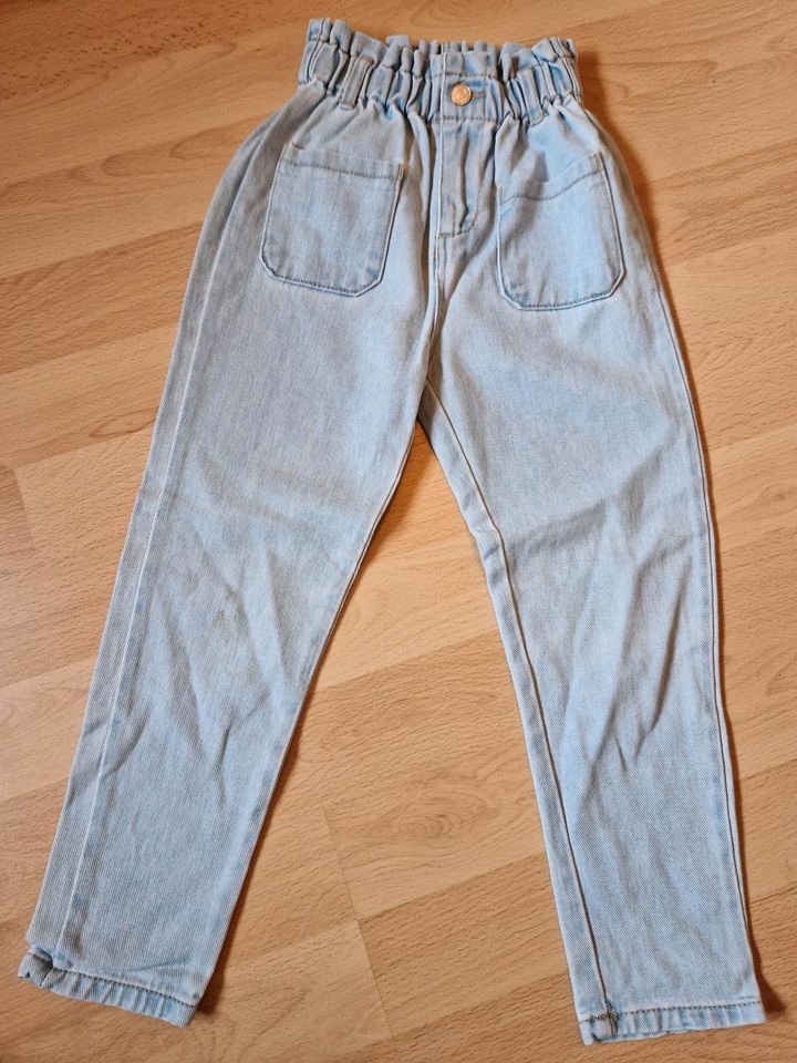 Zara Chino Hose Gr. 110 in Kreuzwertheim