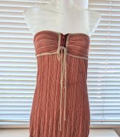 Maje Maxikleid Stretch Sommerkleid Bandeau Boho rot beige Gold M Niedersachsen - Bassum Vorschau