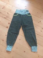 Gr. 122 Schlupfhose Cordhose Pumphose selbstgenäht Leipzig - Großzschocher Vorschau