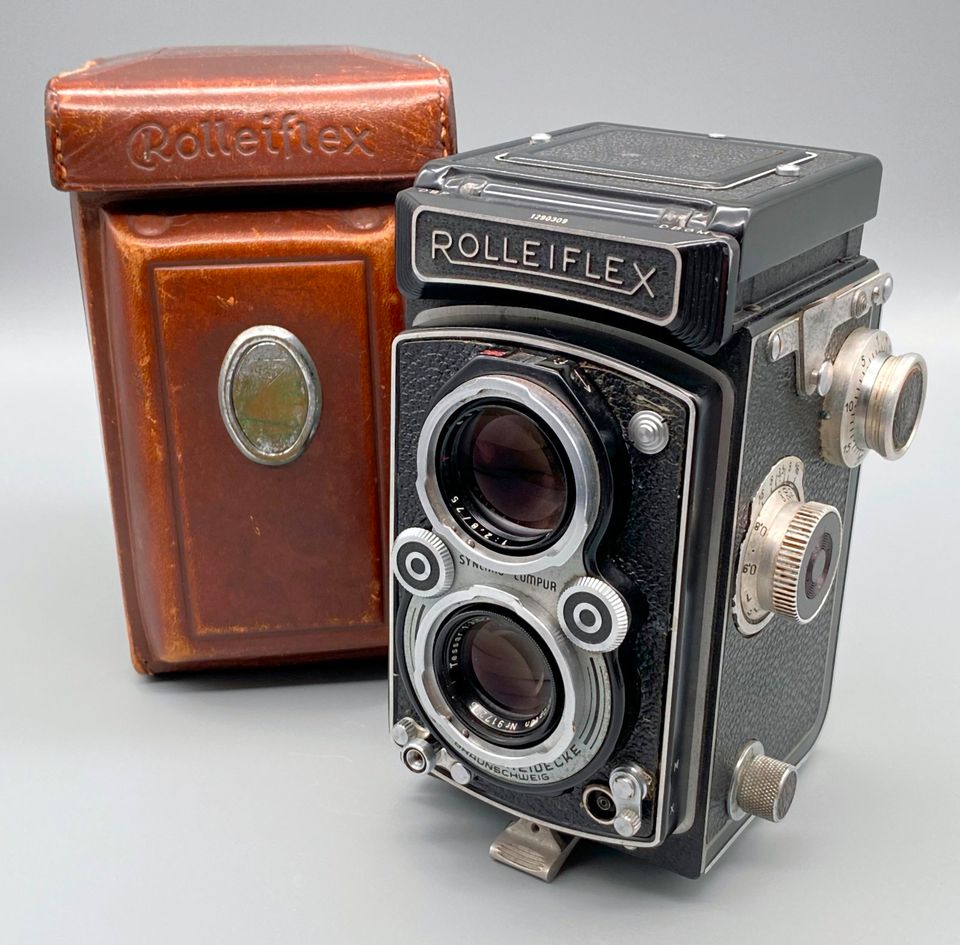 Rolleiflex 3,5A mit Zeiss-Opton Tessar1:3,5/75 mm + Zubehör in Landau in der Pfalz