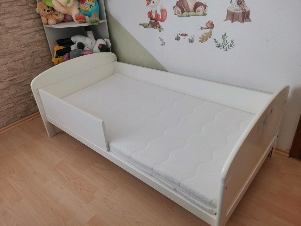 Kinderbett 140x70 cm in Hüttenberg