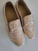S.Oliver Slipper Champagner mit Wendepailletten Größe 38 neu Berlin - Tempelhof Vorschau
