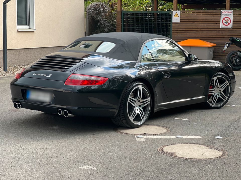 Porsche 911 997 CARRERA S DEUTSCHES FAHRZEUG CARBON in Berlin