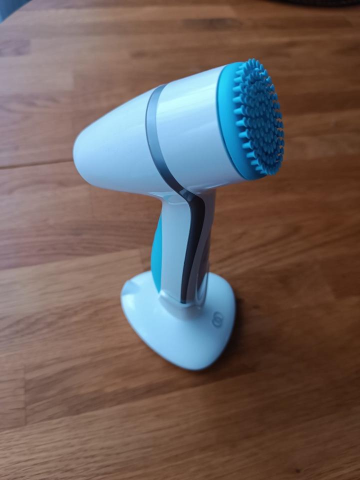 ageLOC LumiSpa von Nu Skin – inkl. Ladestation – guter Zustand in Hilden