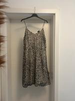 Vero Moda Leo Kleid M sehr fein Seide Hessen - Groß-Zimmern Vorschau
