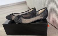 Schwarze Ballerinas Größe 38 neuwertig Niedersachsen - Schiffdorf Vorschau