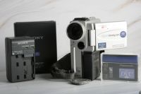 Sony DCR-PC3E MiniDV Camcorder mit großem Zubehörpaket! Berlin - Reinickendorf Vorschau